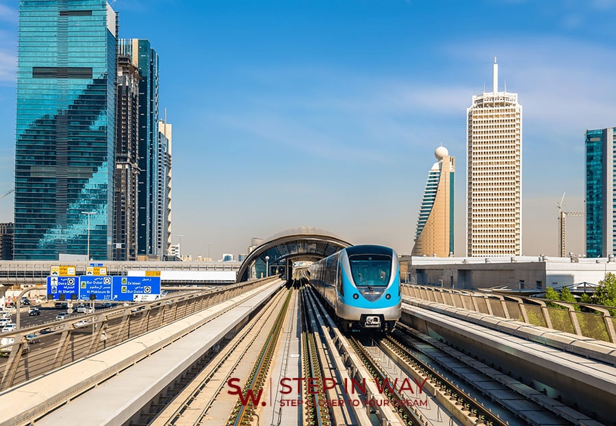 سیستم حمل و نقل عمومی از مزایای زندگی در دبی